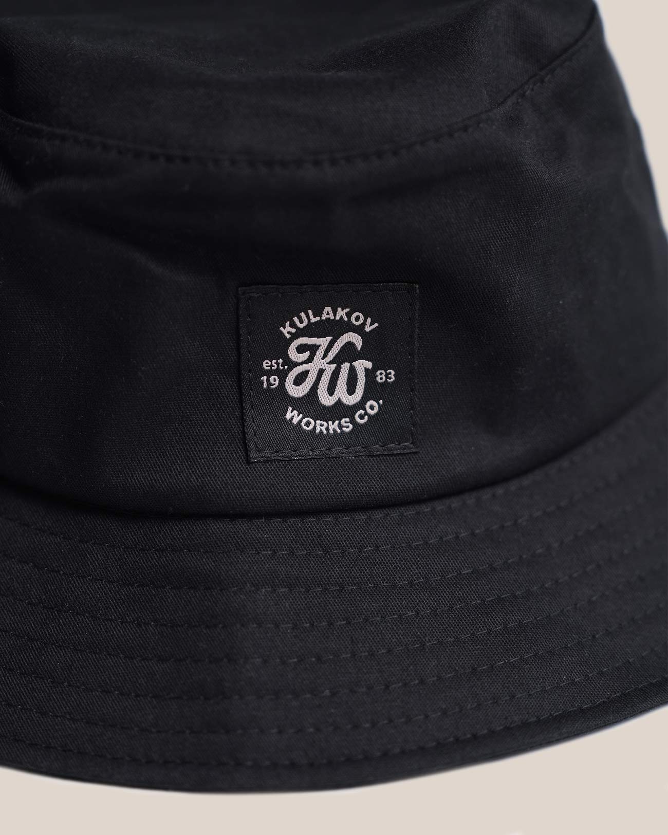 мужская черная стильная панама