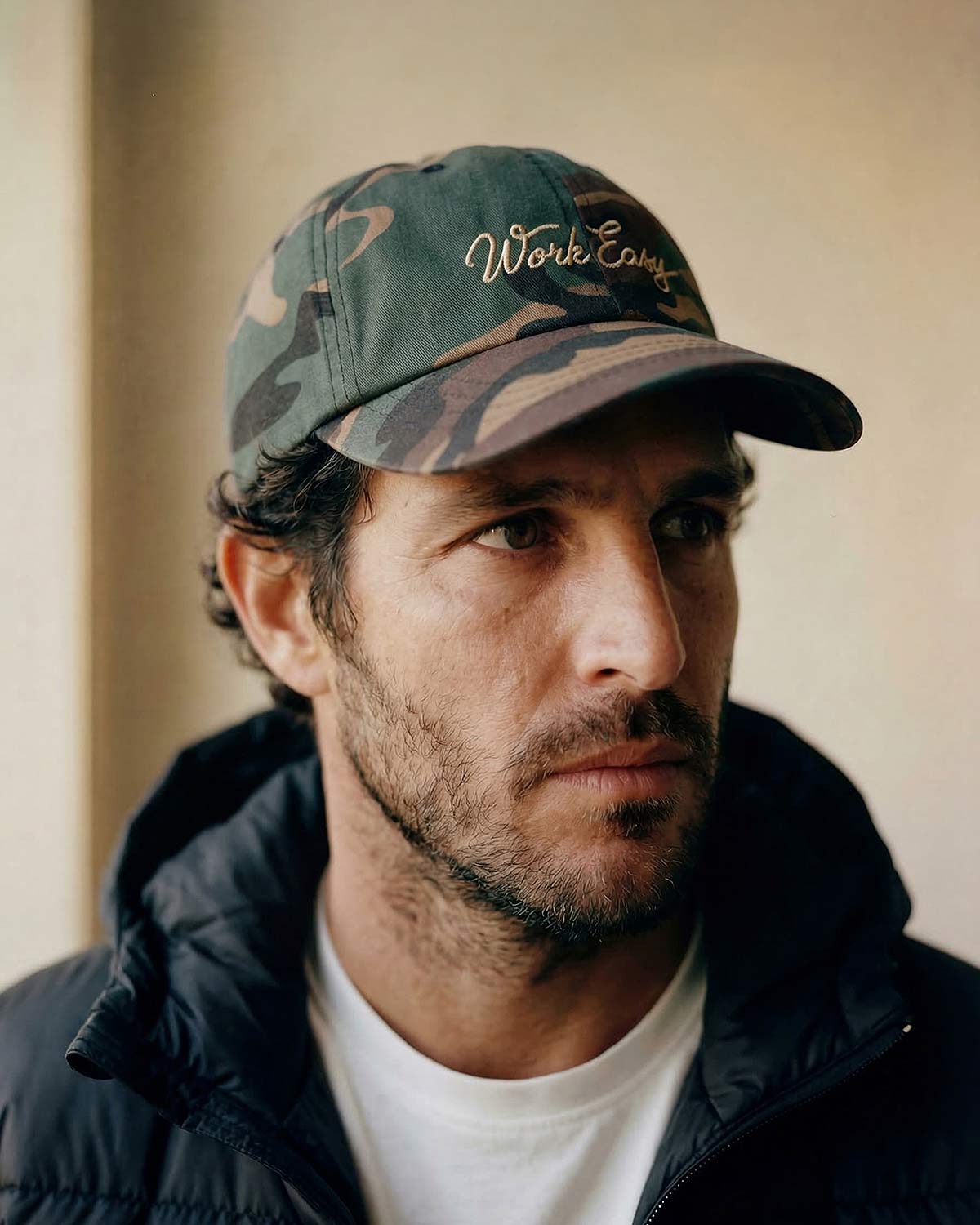 Камуфляжная бейсболка Kulakov Works dad hat с вышивкой Work Easy