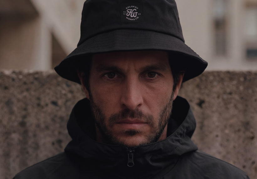 новость о выходе новой коллекции бейсболок